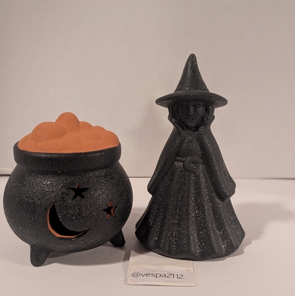 Target Halloween Witch & Cauldron Hyde & Eek Ceramic Textured Matte Black Set - Picture 1 of 9